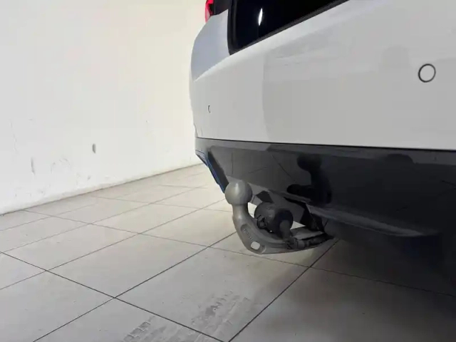 Bmw I4 edrive40 340 ch bva — photo 23