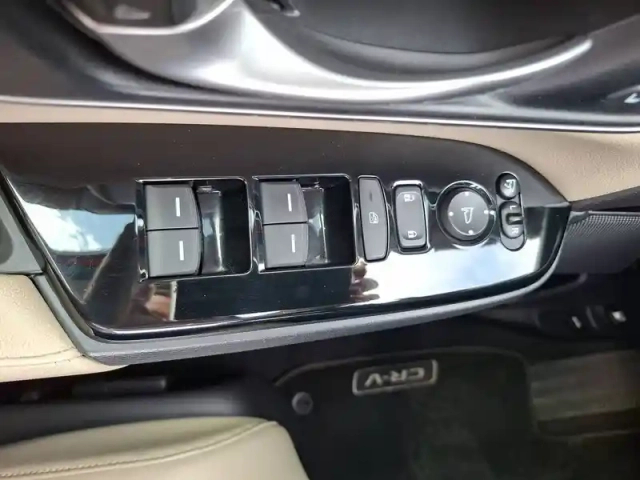 Honda Cr-V hybrid 2.0 i-mmd 4wd — photo 36