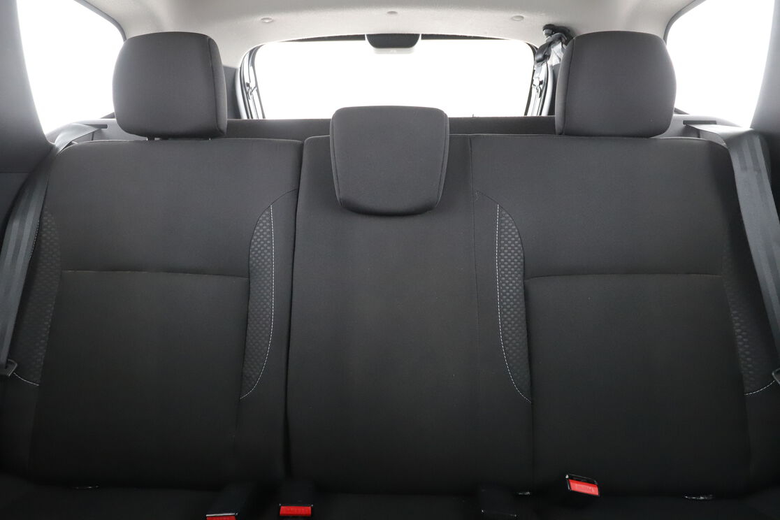 Dacia Duster 1.5 dCi Silver Line 4x4 — photo 14
