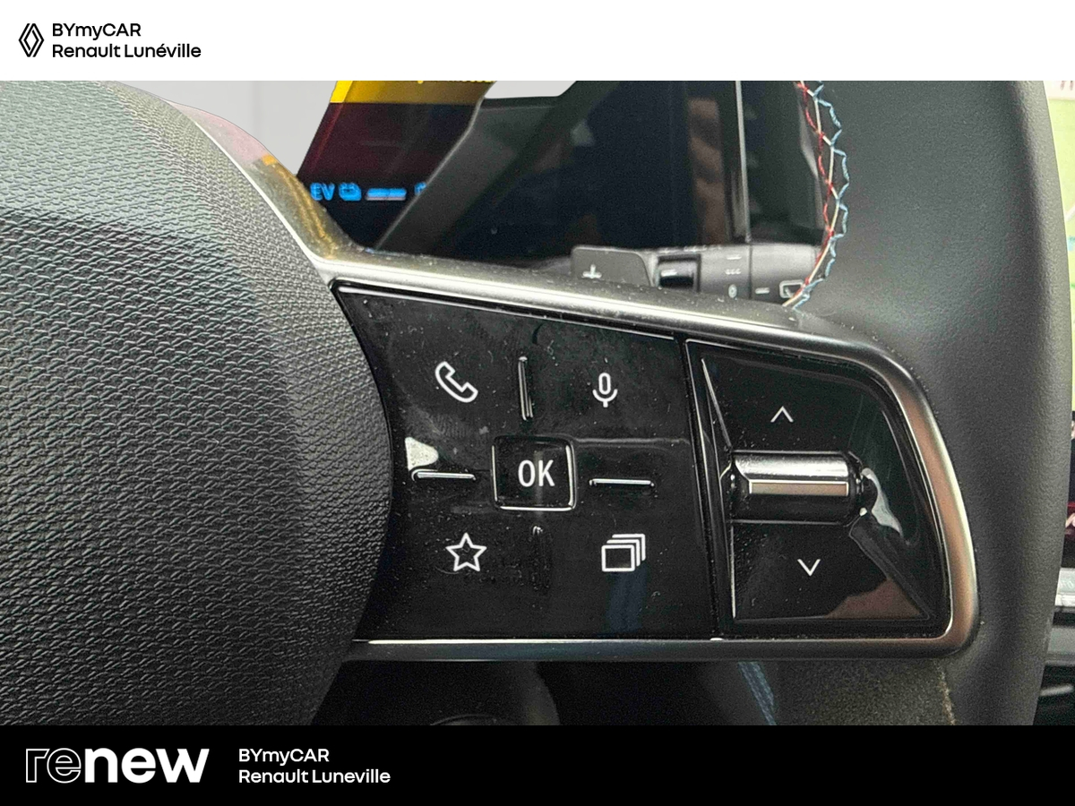 Renault Austral full hybrid E-Tech 200 ch — photo 20