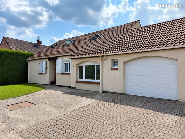 Maison individuelle rénovée - 138 m² - Garage - Grand jardin - Saultain