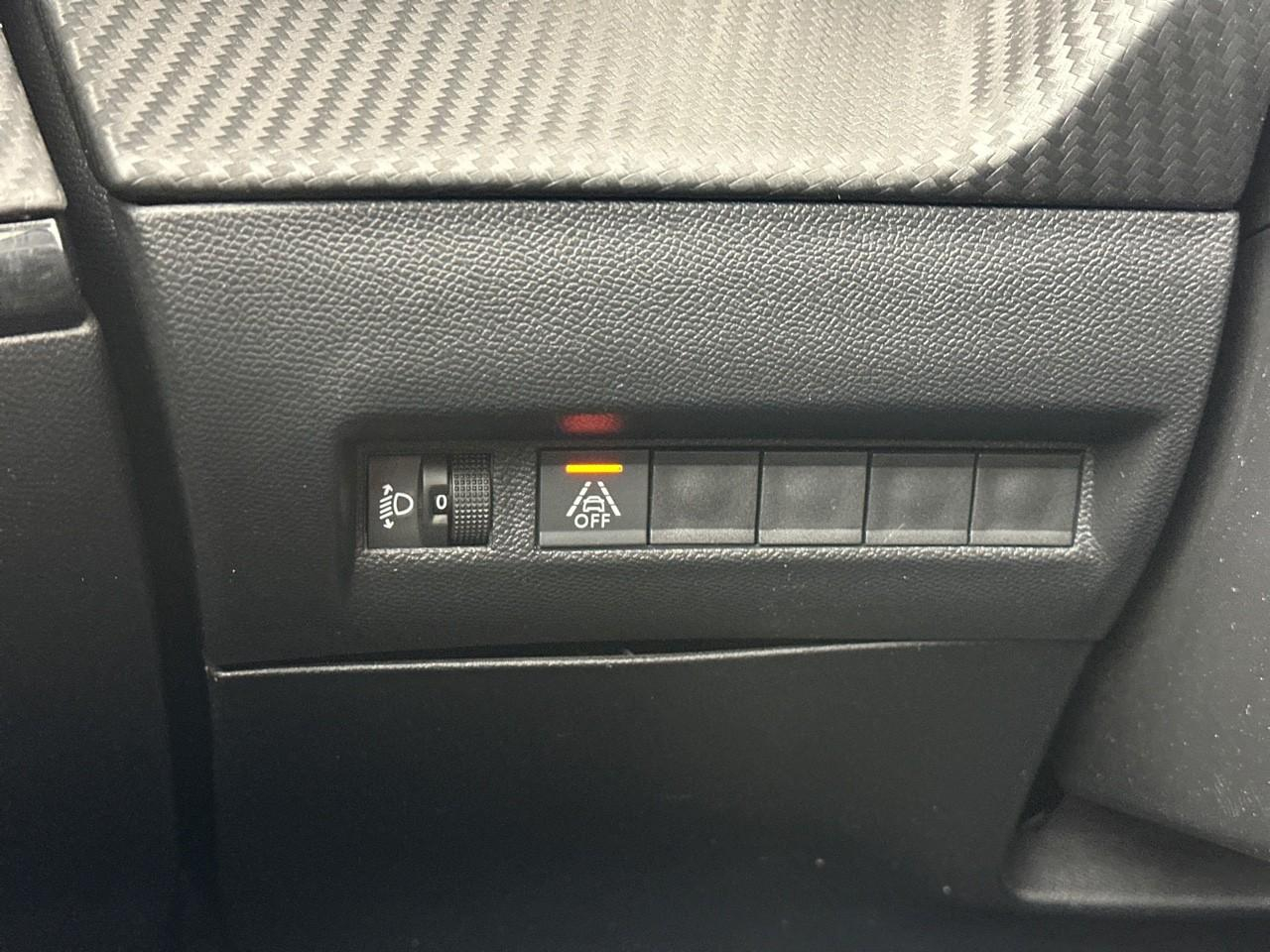 Peugeot 2008 puretech 130 s&s eat8 roadtrip — photo 16