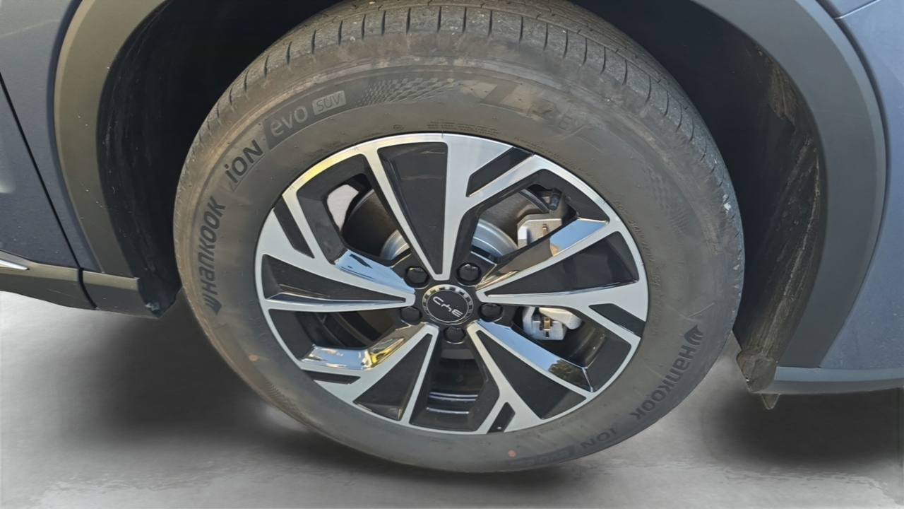 BYD Sealion 5 1.5l DM-i 212 ch PHEV — photo 15