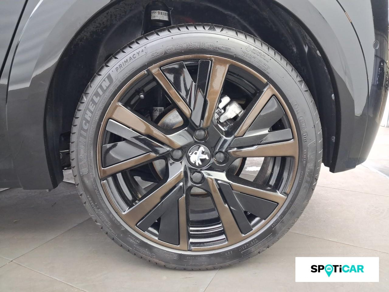 Peugeot 208 1.2 puretech 100ch s&s gt pack — photo 11