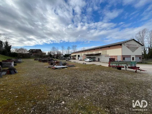 Local commercial 960 m²