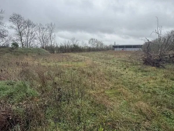 Terrain industriel 4300 m²