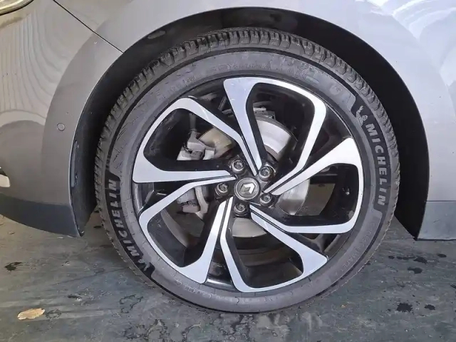 Renault Scenic grand  tce 160 energy edc — photo 48