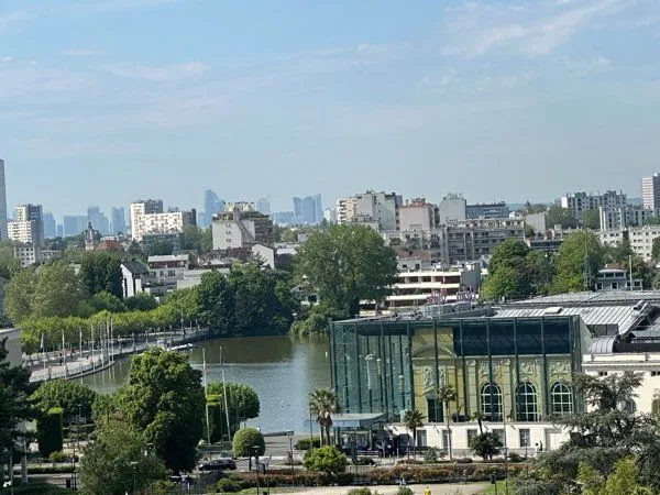 Studio rénové avec vue exceptionnelle - Enghien-les-Bains