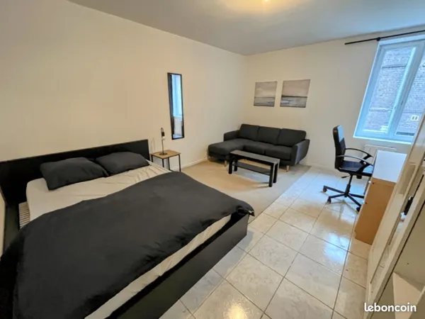 Chambre meublée 17 m² en colocation - Roubaix (proche Eurotéléport)