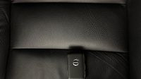 Volvo V60 D3 150ch AdBlue R-Design Geartronic — photo 16