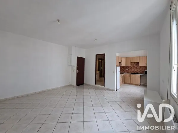 Studio 1 pièce 30 m²