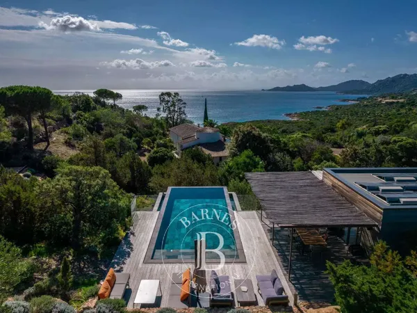Maison et villa de prestige Location Croce 7493€