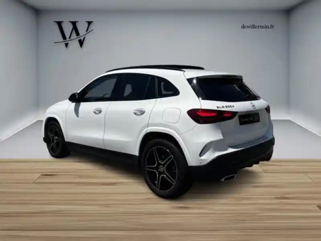 Mercedes Gla 200 d amg line — photo 5