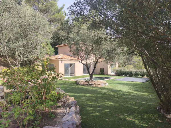 Maison 4 pièces 99 m²