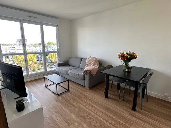 Appartement à louer - T2 (37m2) meublé refait à neuf avec parking privé