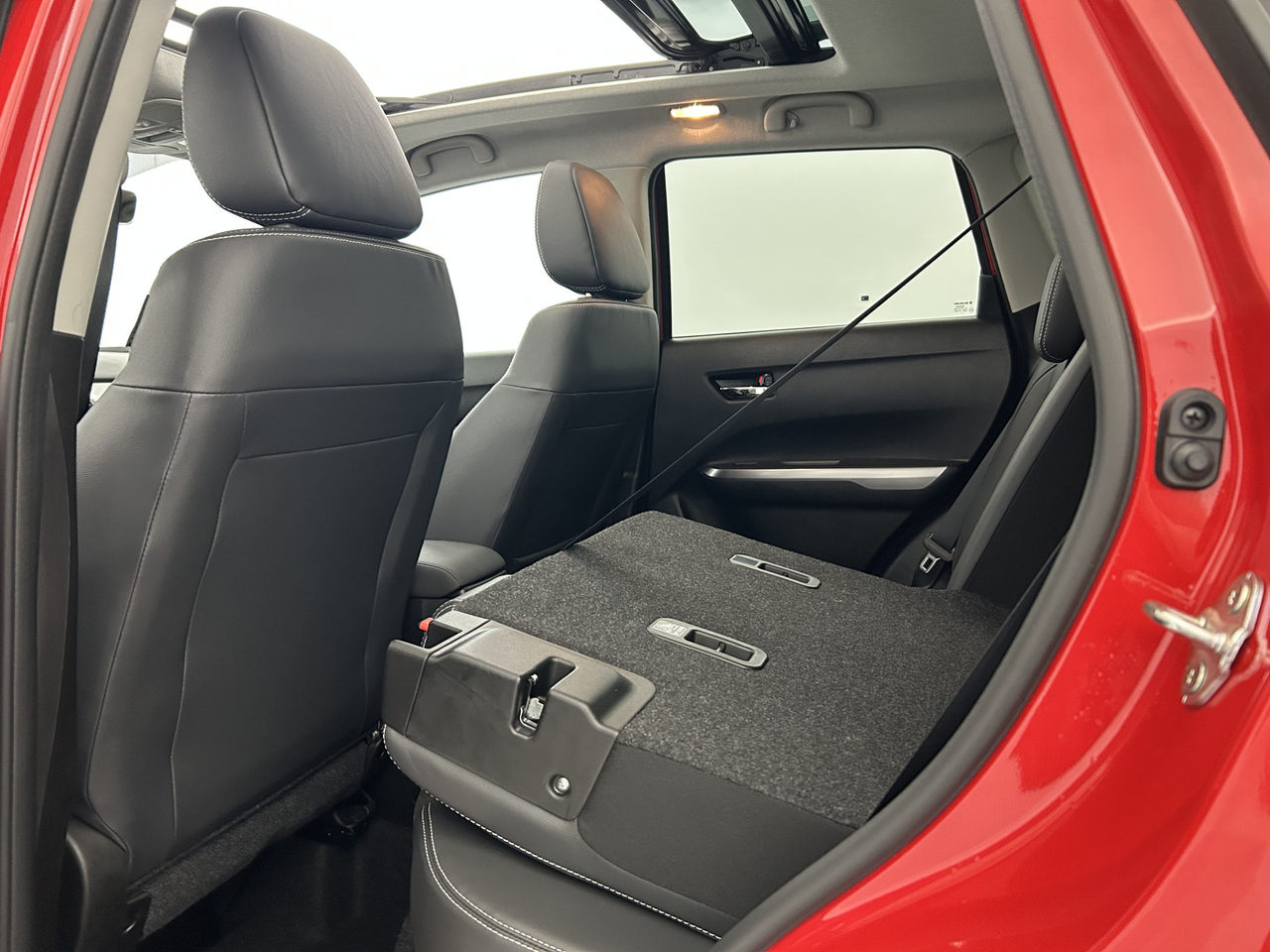 Suzuki Vitara — photo 31