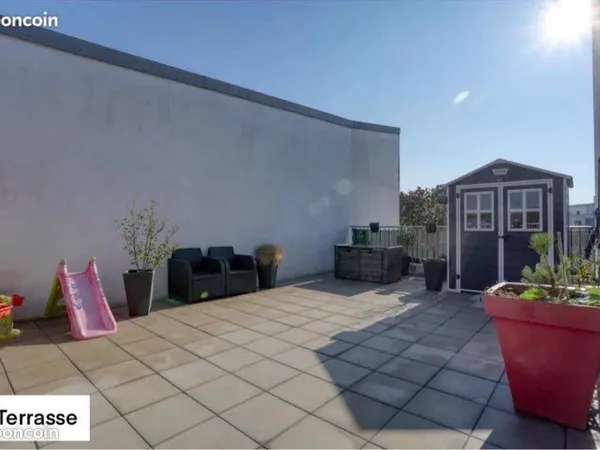 Appartement 4 pièces 78 m²- 3 chambres-terrasse, sans vis-à-vis 2 parkings