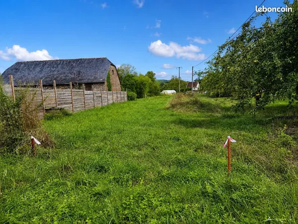 Terrain 2300 m² Allassac