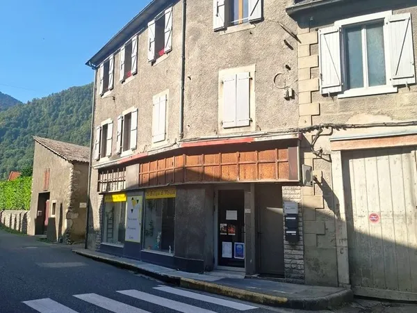 Immeuble à vendre Saint-Béat-Lez