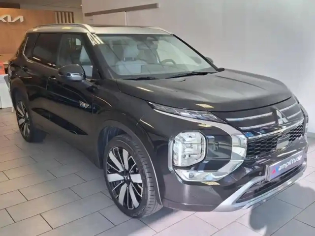 Mitsubishi Outlander 2.4 phev 306ch instyle 4wd — photo 3