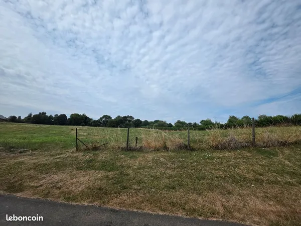 Terrain 5000 m² FROISSY
