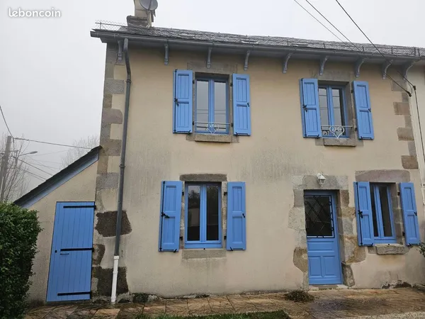 Maison à louer à Thiézac