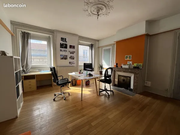 Appartement 7 pièces 230 m²