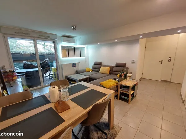 Appartement T3 de 60 m² - 2 parkings - Seysses