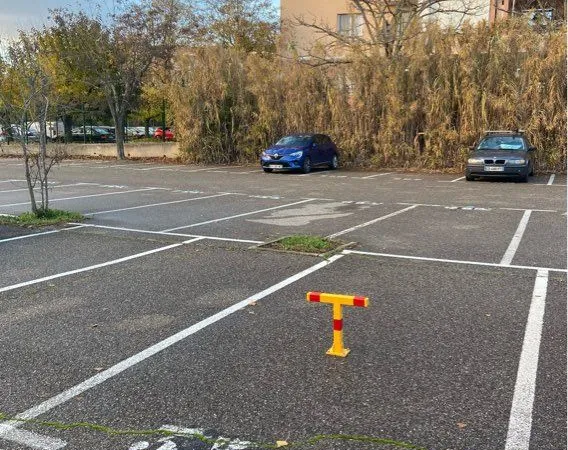 Location parking Aix Sud California
