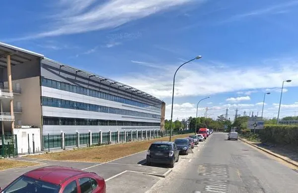 Bureaux 300 m²