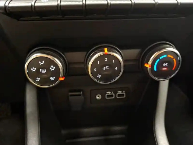 Renault Clio tce 90 ch gsr2 — photo 26