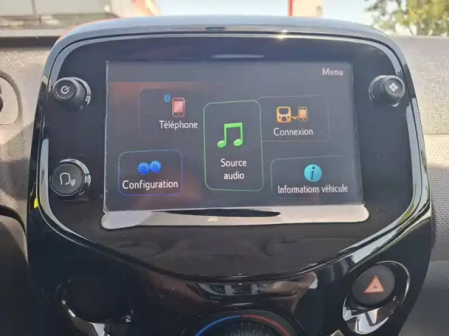 Peugeot 108 vti 72ch s&amp;s bvm5 — photo 27