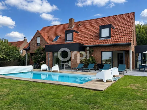 Maison 5 pièces 200 m²