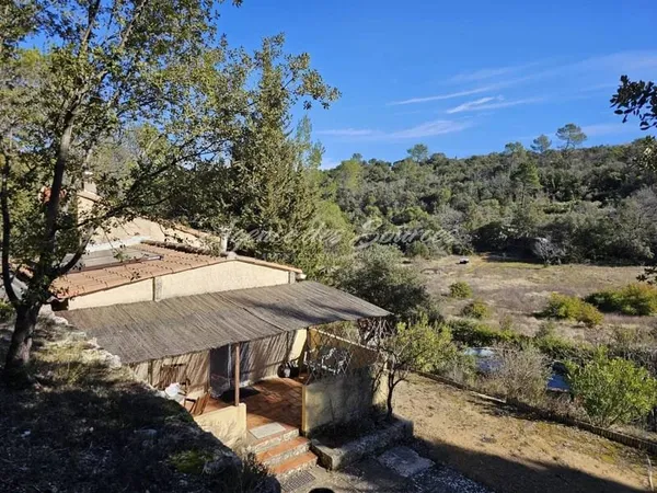 Ferme 2 pièces 48 m²