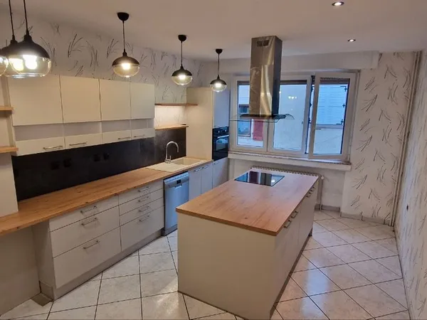 A louer, appartement 125m2