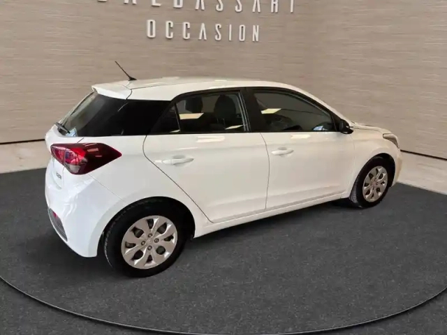 Hyundai I20 1.2 75 — photo 5