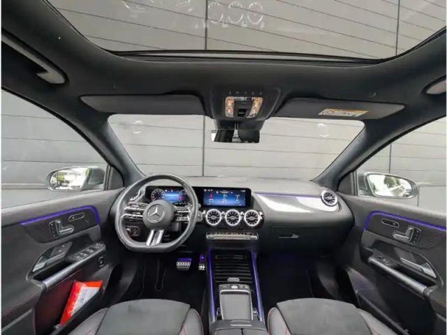 Mercedes Gla 200 d — photo 11