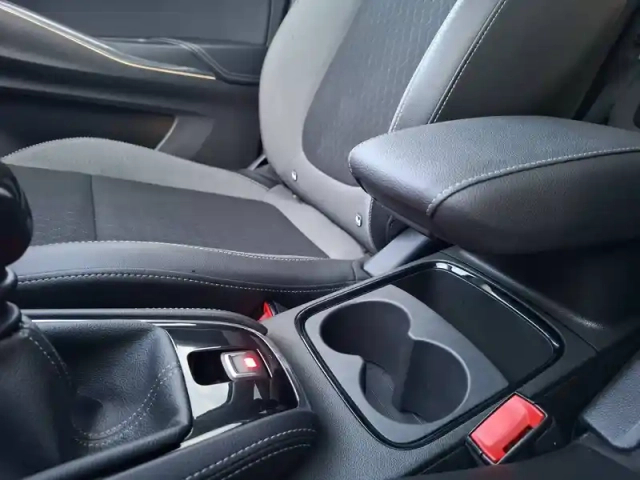 Opel Grandland X 1.2 turbo 130 ch — photo 34