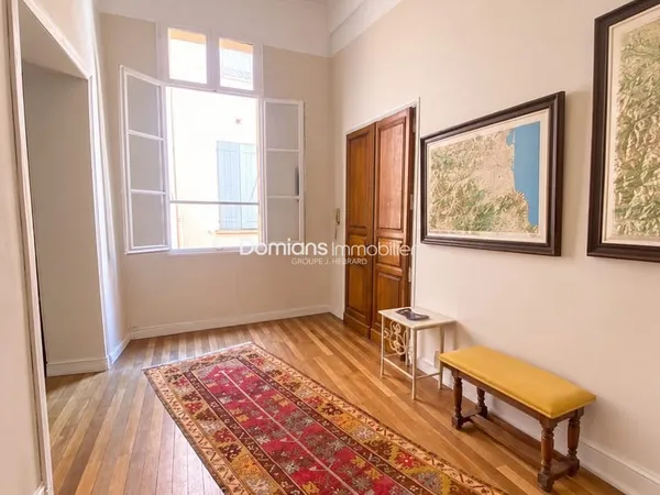 A VENDRE - PERPIGNAN COEUR DE VILLE - APPARTEMENT T3 BOURGEOIS