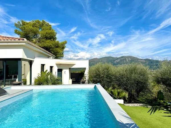 Magnfique villa contemporaine vue mer