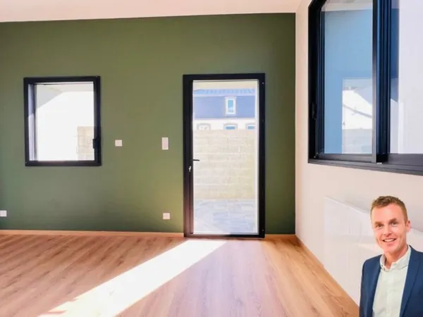 Dpt Finistère (29), à vendre CROZON centre appartement T3 de 52 m² Habitable - Terrasse - Cave