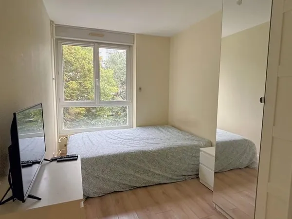 Chambre meublée en colocation à Rennes Sud