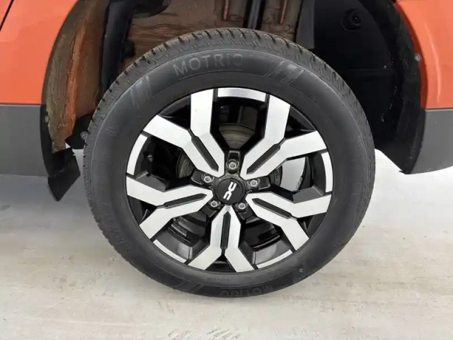 Dacia Duster eco-g 100 4x2 — photo 29