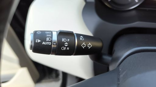 Land Rover Range Rover Evoque 2.2 TD4 150 - Prestige – 2015 – 125719 km – Diesel – Boîte Manuelle — photo 10
