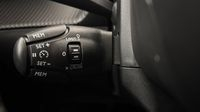 Peugeot 2008 1.5 BlueHDi 110ch S&S Allure — photo 25