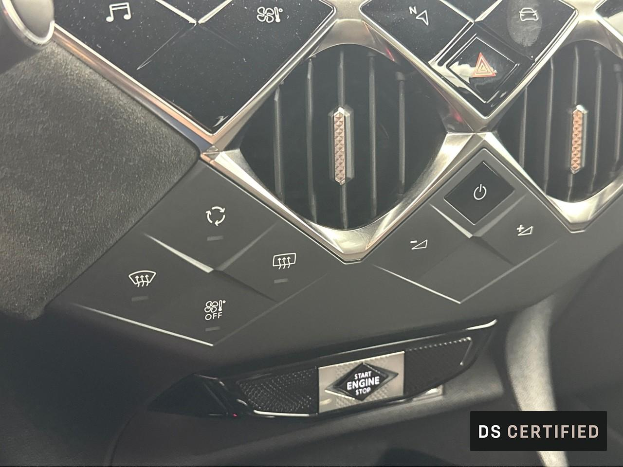Ds Ds 3 crossback puretech 130 eat8 performance line+ — photo 28