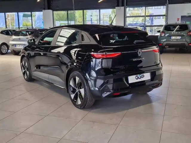 Renault Megane e-tech electric ev60 220ch equilibre super charge -b — photo 7