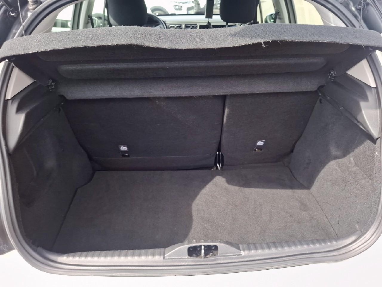 Citroën C3 1.5 bluehdi 100ch s&s shine e6.d — photo 6