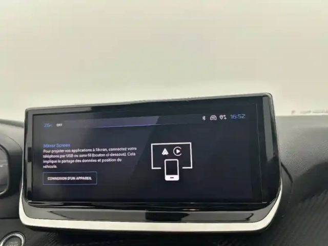 Peugeot 208 puretech 100 s&amp;s bvm6 — photo 24