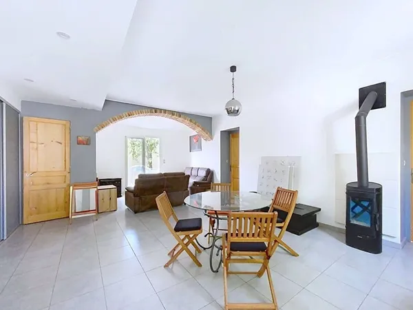 Maison de plain-pied 4 pièces 95 m²